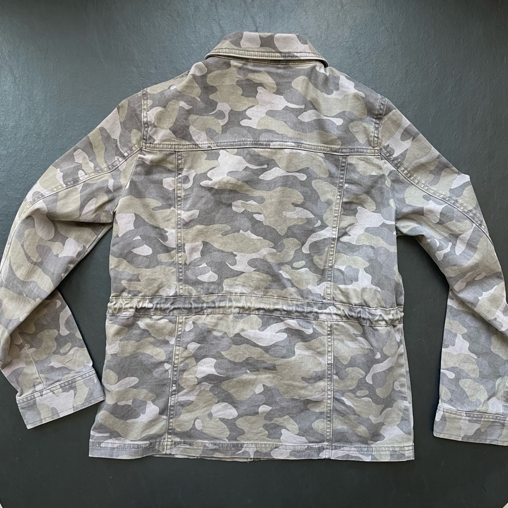 Express Gray/Olive Utility Jacket with Camouflage Pattern - Picture 3 of 6
